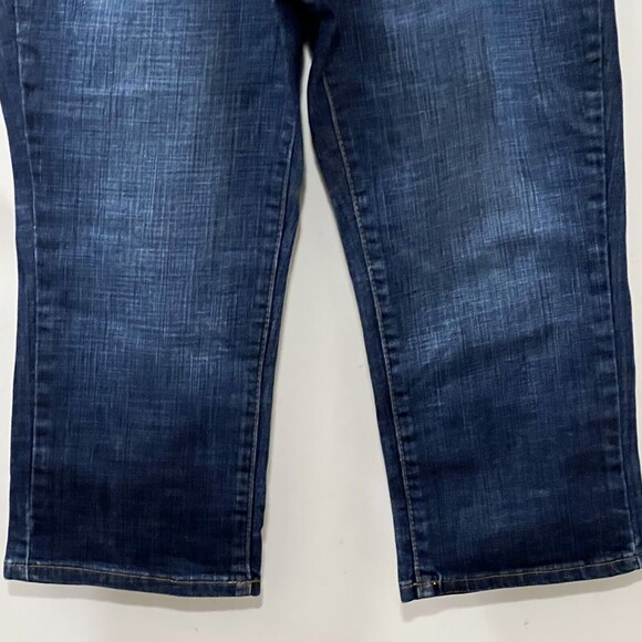 Old Navy Womens Maternity Blue Denim Capri Pants Stretch Low Rise Size Medium - Picture 4 of 11